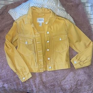 Jean Yellow Jacket Denim White Buttons